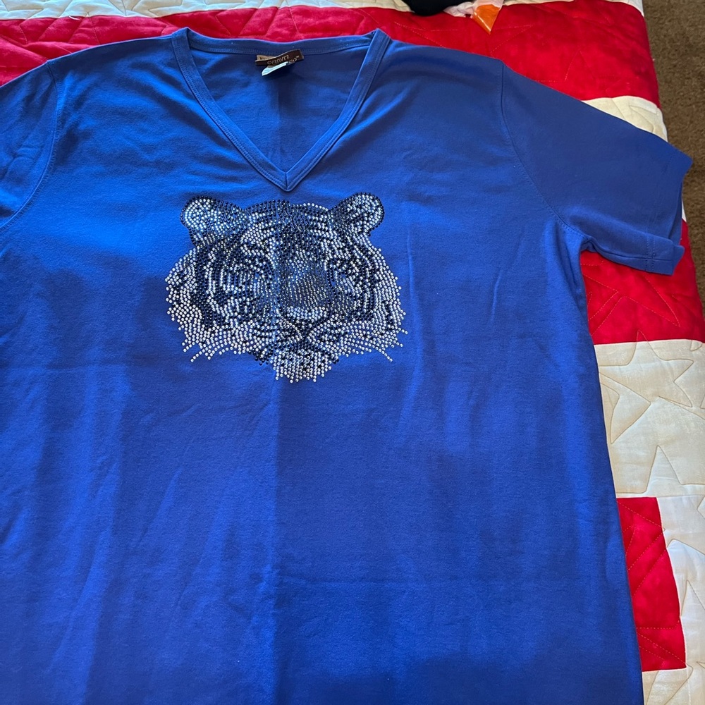 Royal blue womens top rhinestone tiger on front and 22 in black on the back 1XL